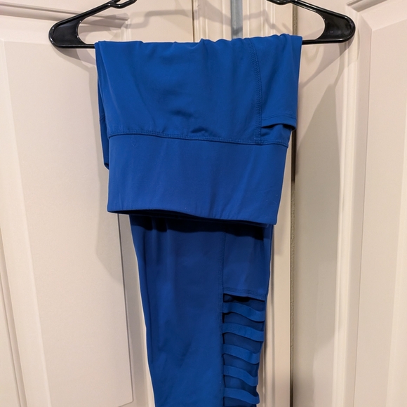 Livi Active Pants - Livi Active Vibrant Blue Leggings